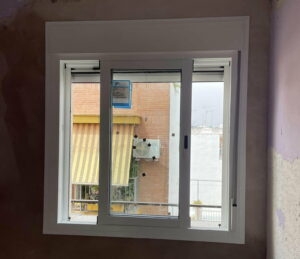 Ventana aluminio Dos Hermanas